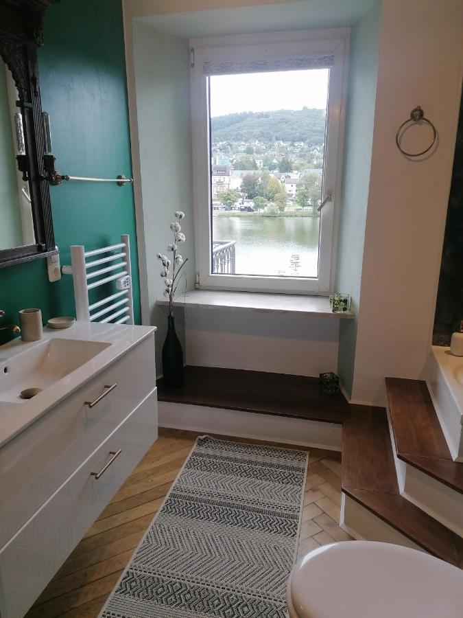 Voll Ausgestattete Wohnung Mit Moselblick Alf Exterior foto